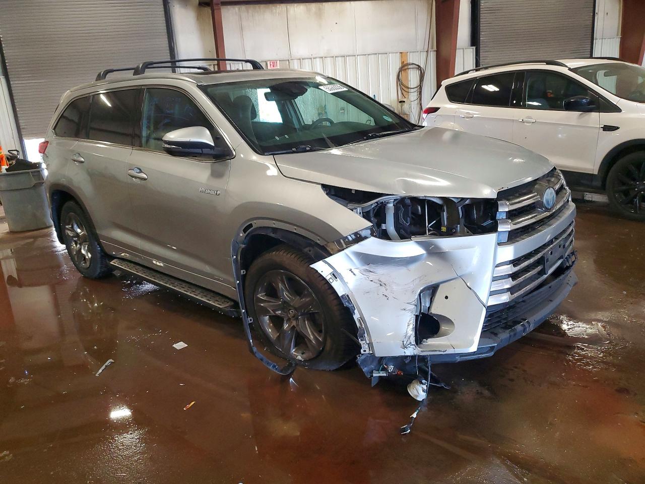 2018 TOYOTA HIGHLANDER HYBRID LIMITED PLATINUM photo 4