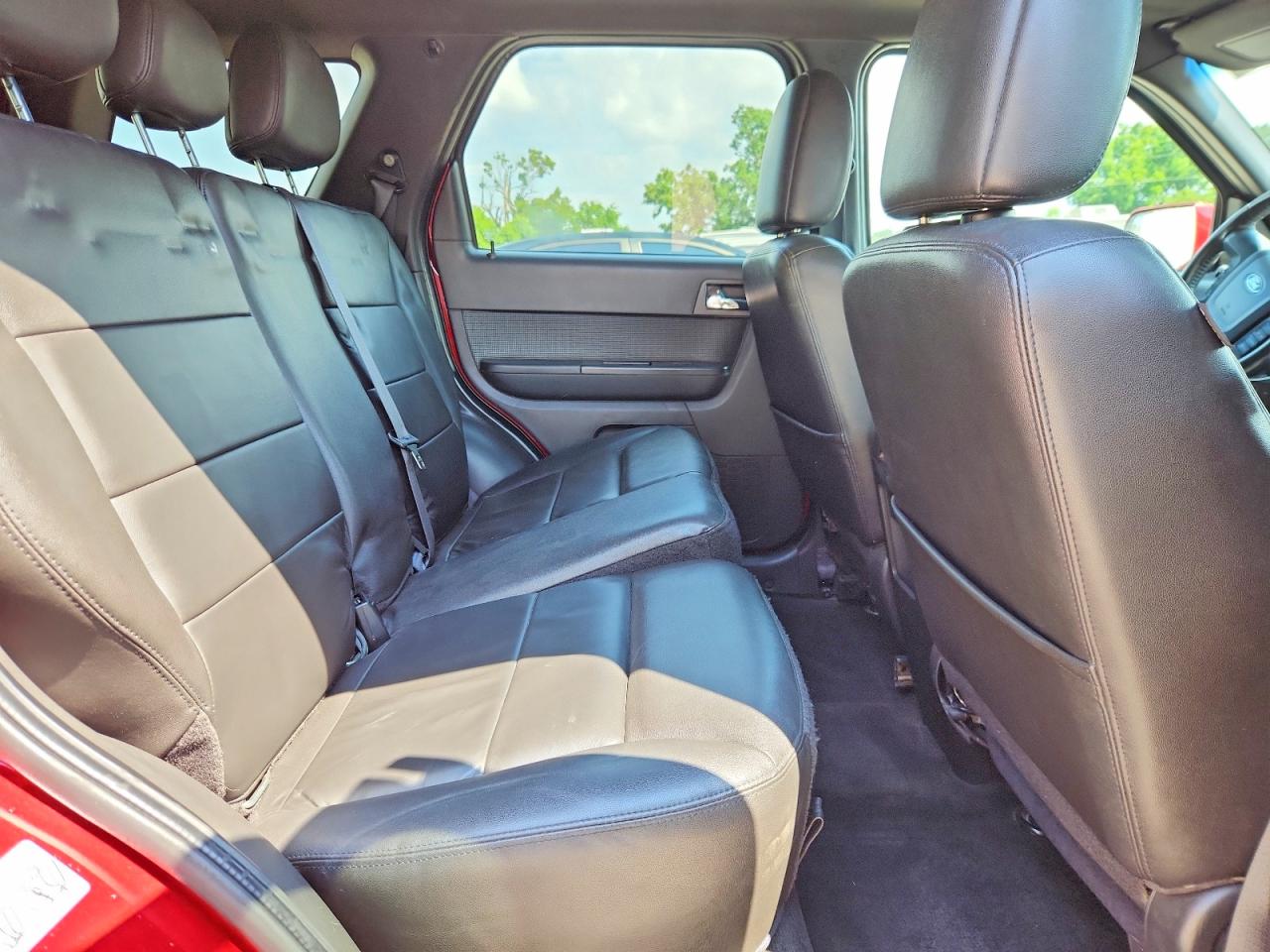 2011 FORD ESCAPE LIMITED photo 28