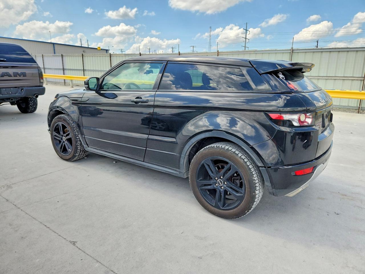 2012 LAND ROVER RANGE ROVER photo 4
