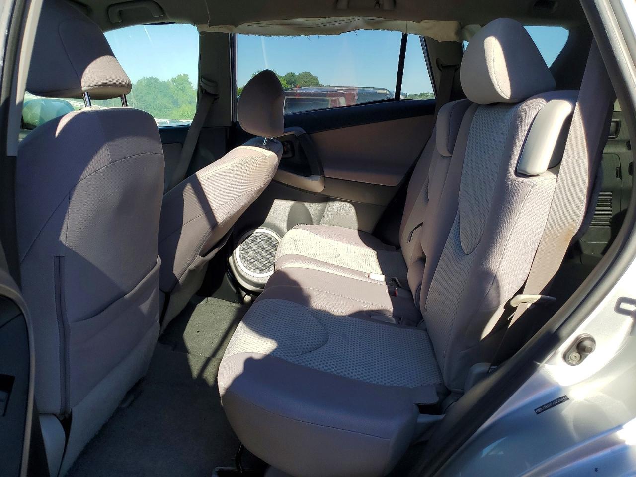 2007 TOYOTA RAV4 BASE photo 31