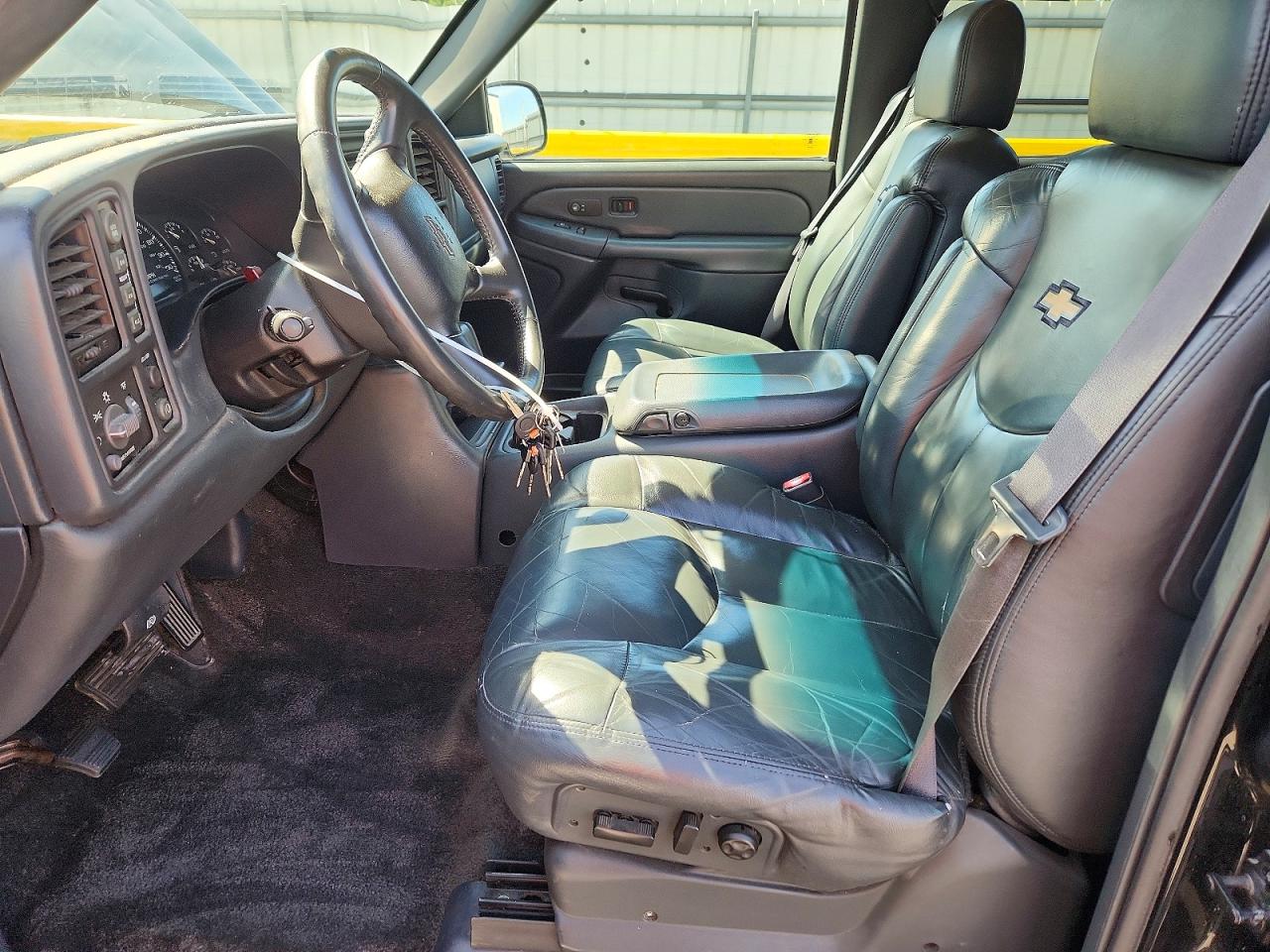 2002 CHEVROLET AVALANCHE K1500 photo 19