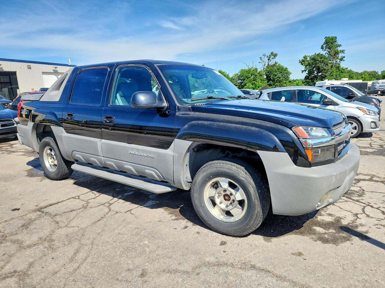 2002 CHEVROLET AVALANCHE K1500 photo 10