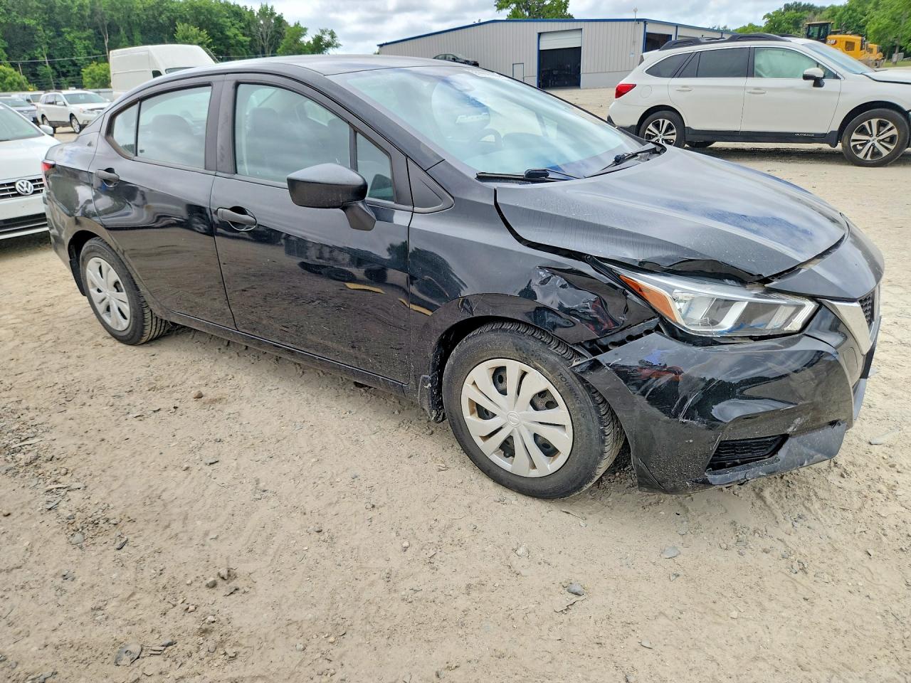 2020 NISSAN VERSA S photo 7