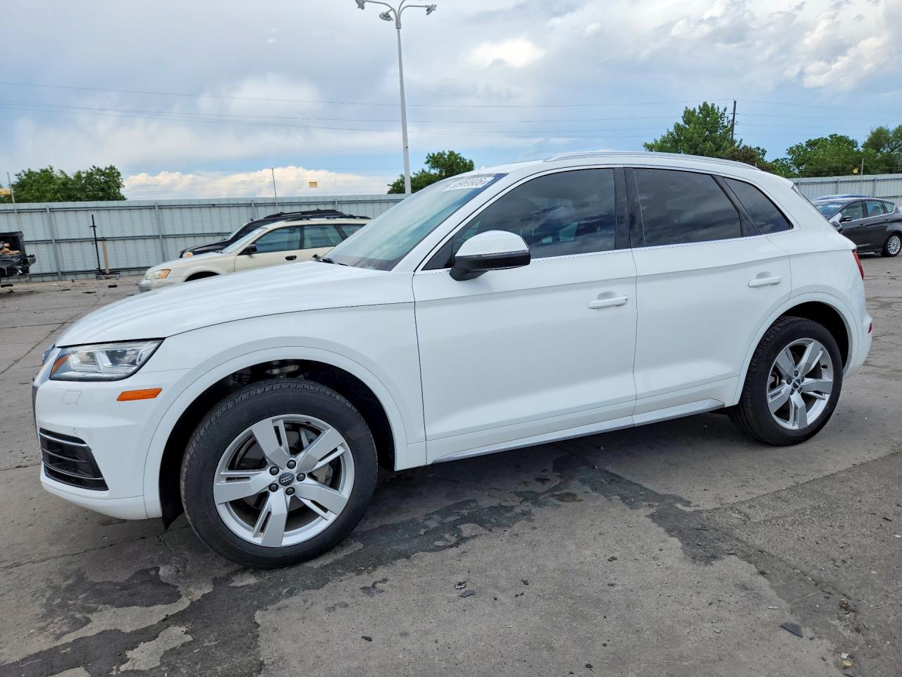 2018 AUDI Q5