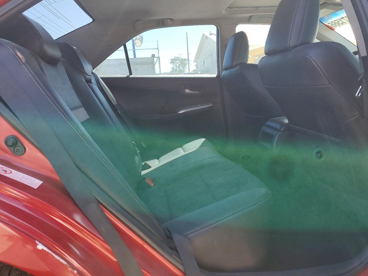 2012 TOYOTA CAMRY SE photo 28
