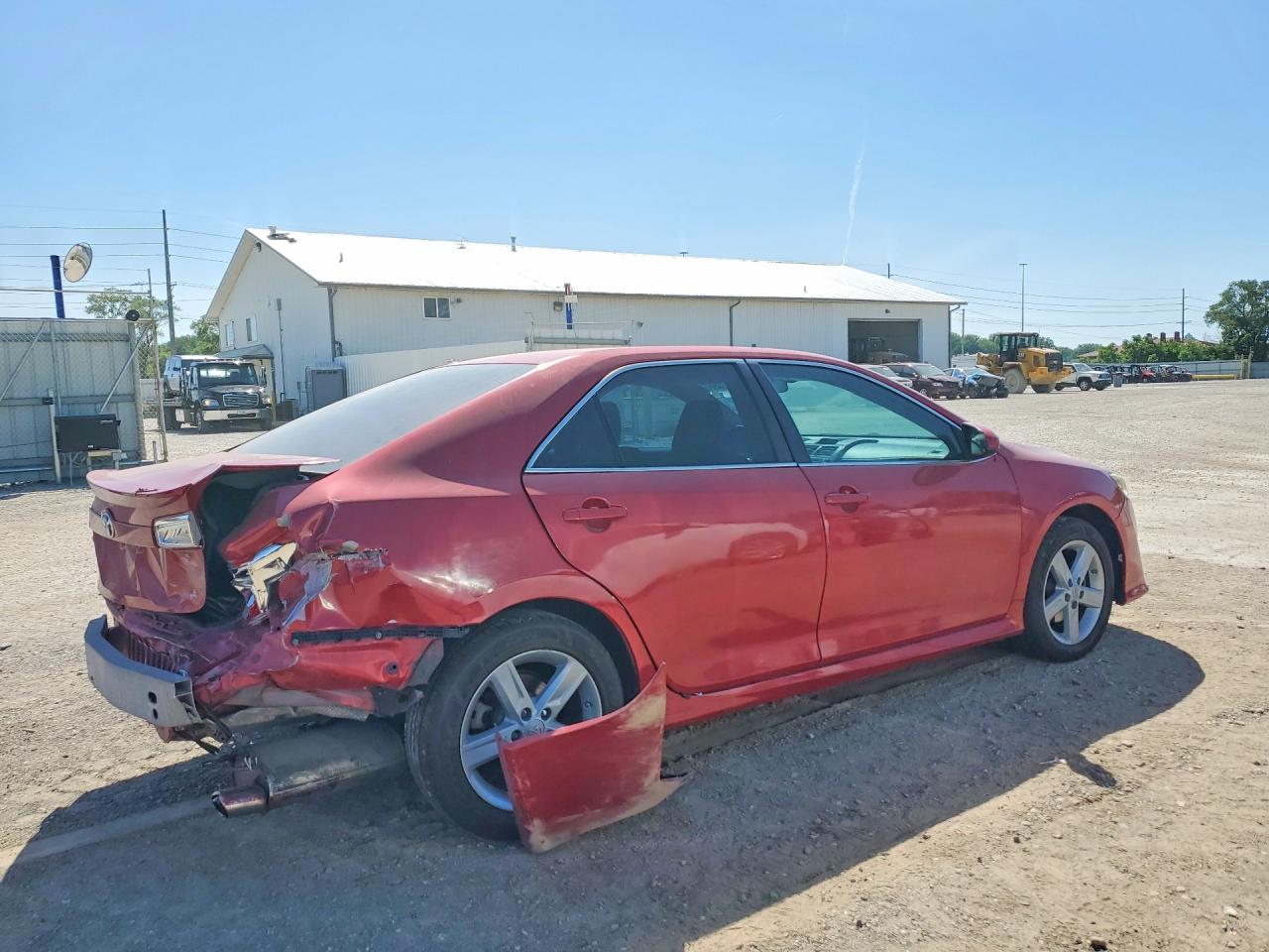 2012 TOYOTA CAMRY SE photo 7