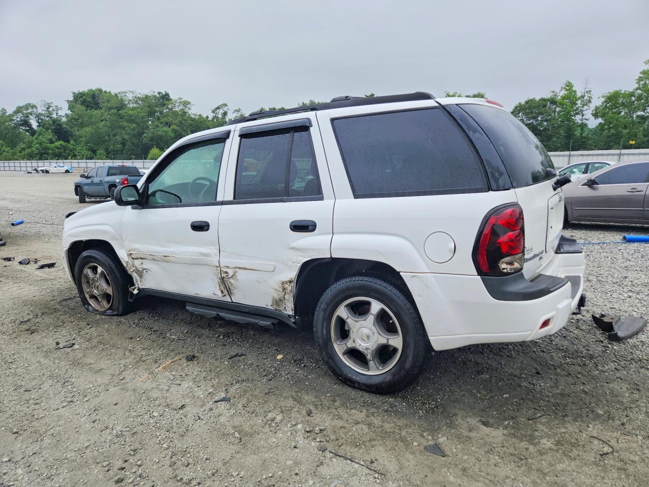 2007 CHEVROLET TRAILBLAZER LS photo 4