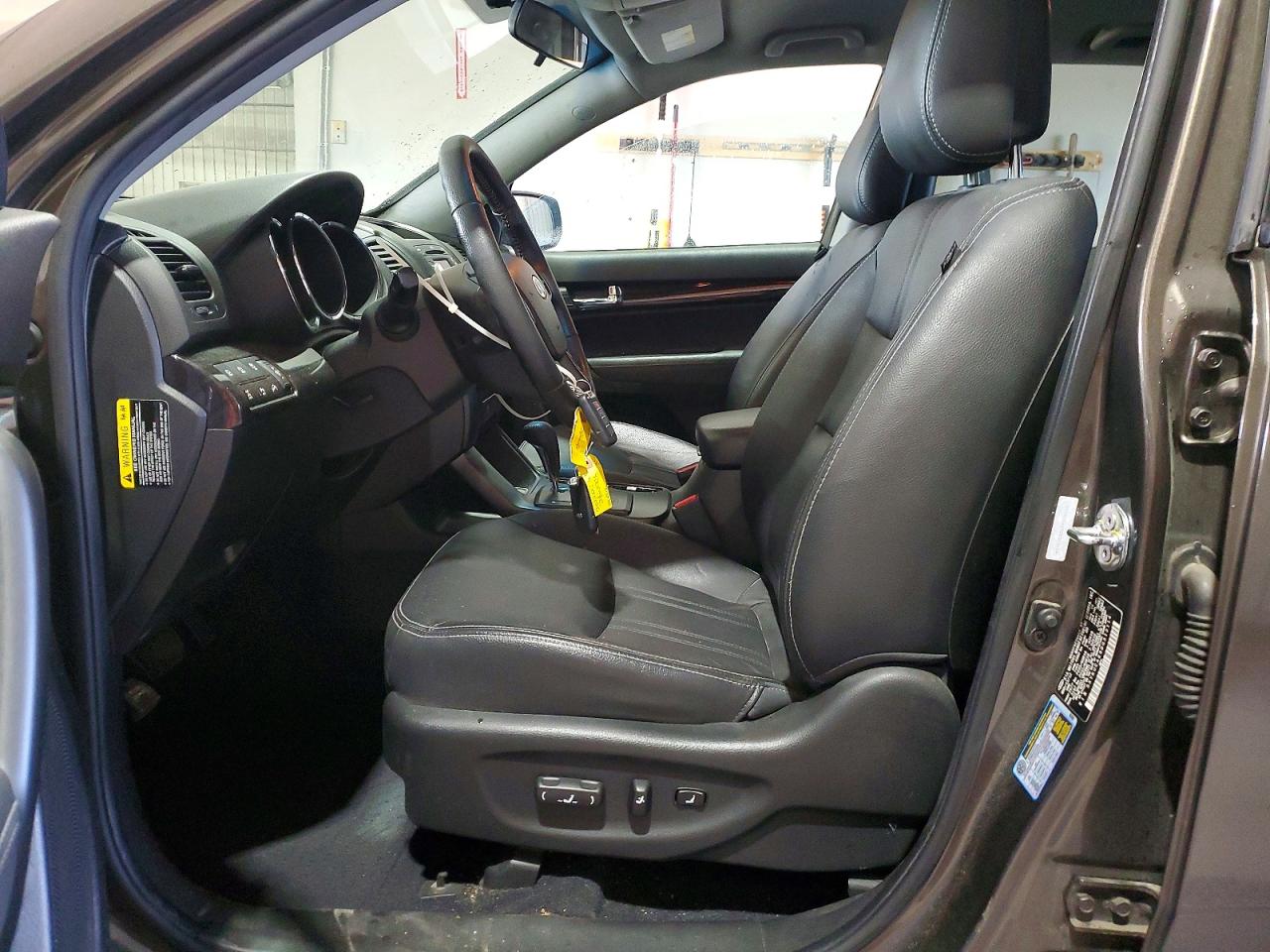 2013 KIA SORENTO EX photo 7