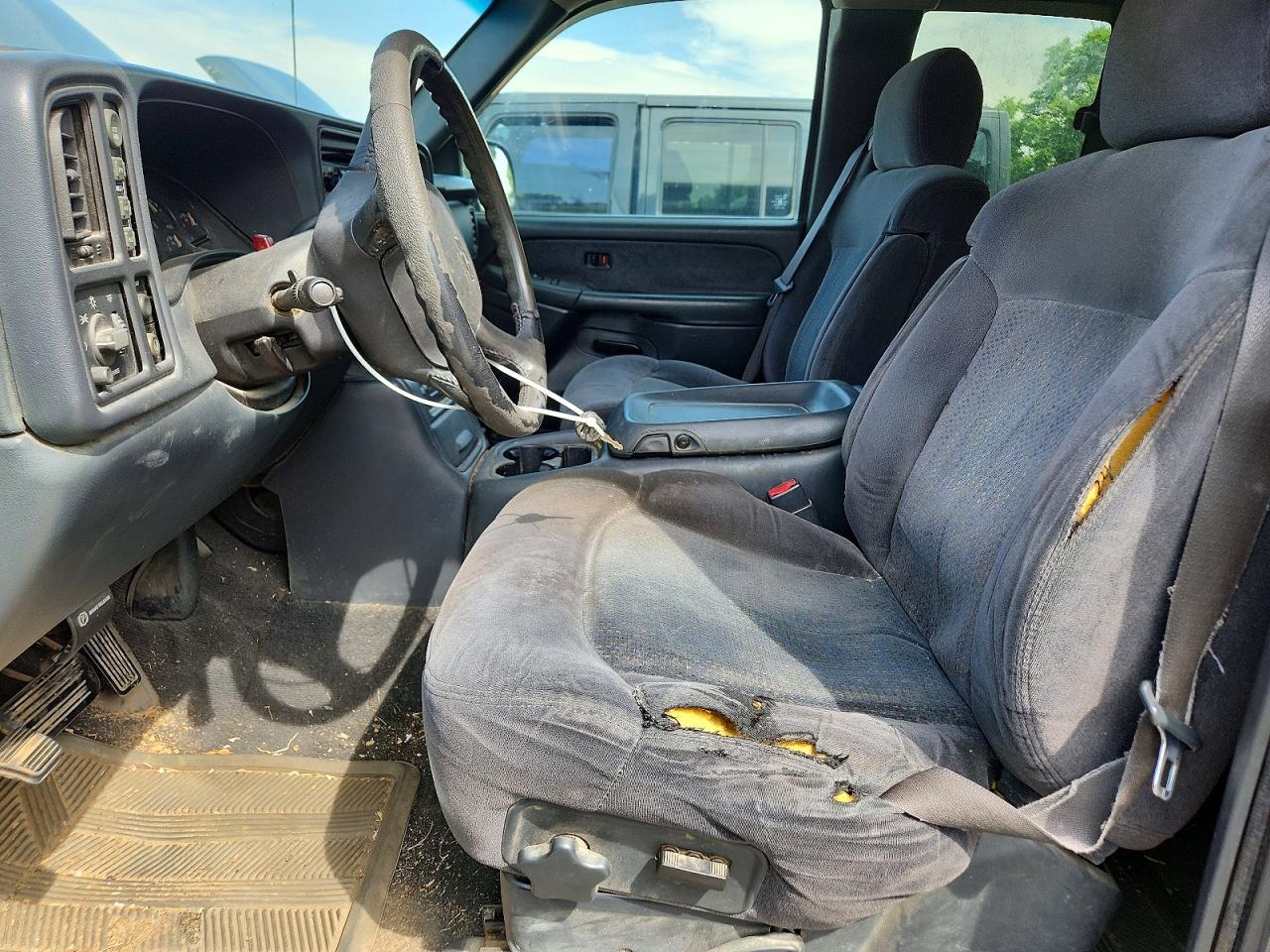 2002 CHEVROLET SILVERADO K1500 photo 13
