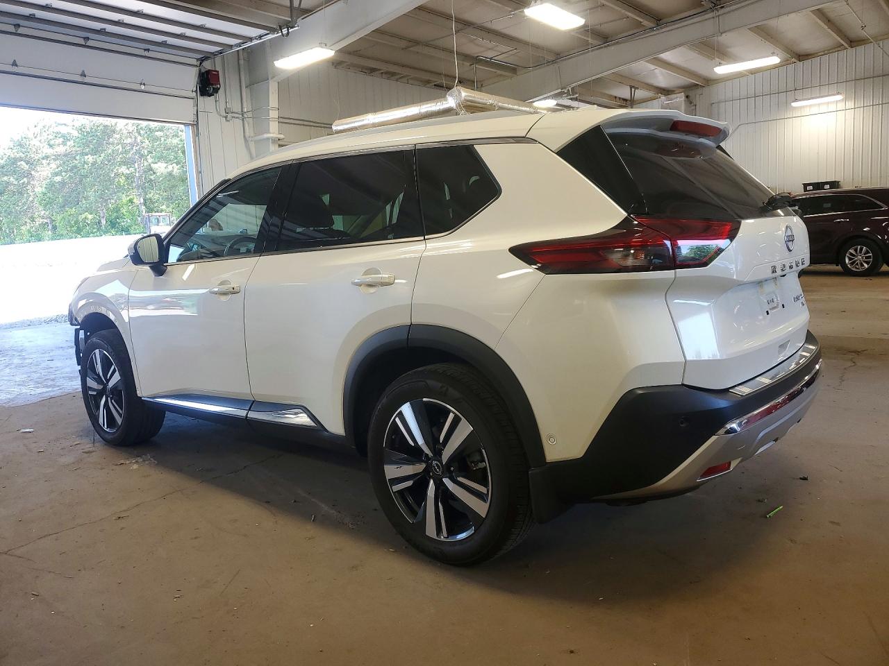2023 NISSAN ROGUE PLATINUM photo 3