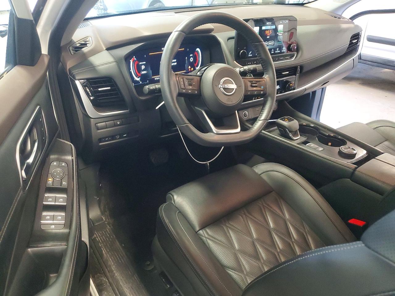 2023 NISSAN ROGUE PLATINUM photo 15