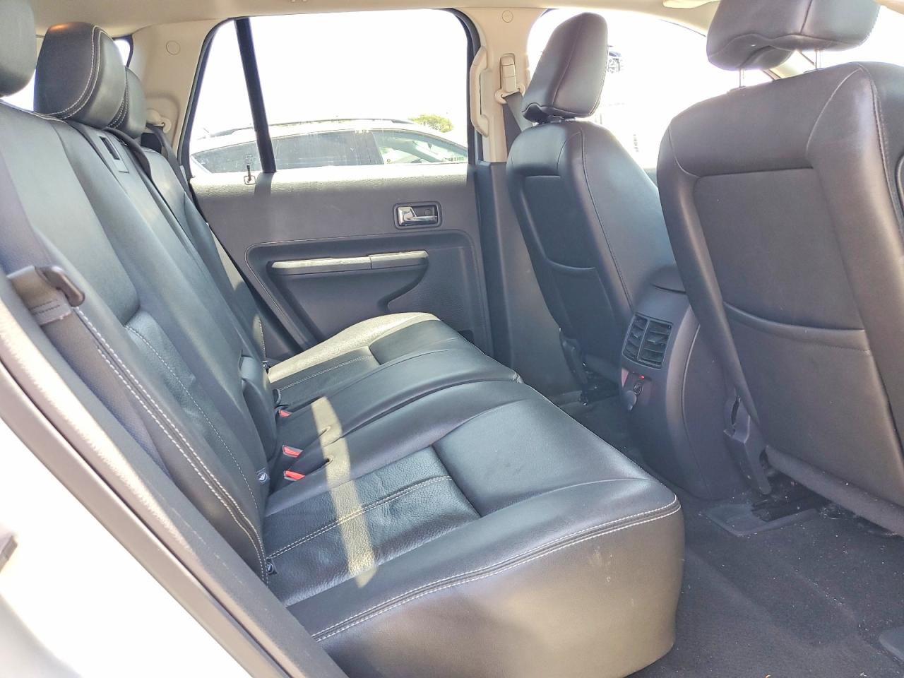 2010 FORD EDGE LIMITED photo 31