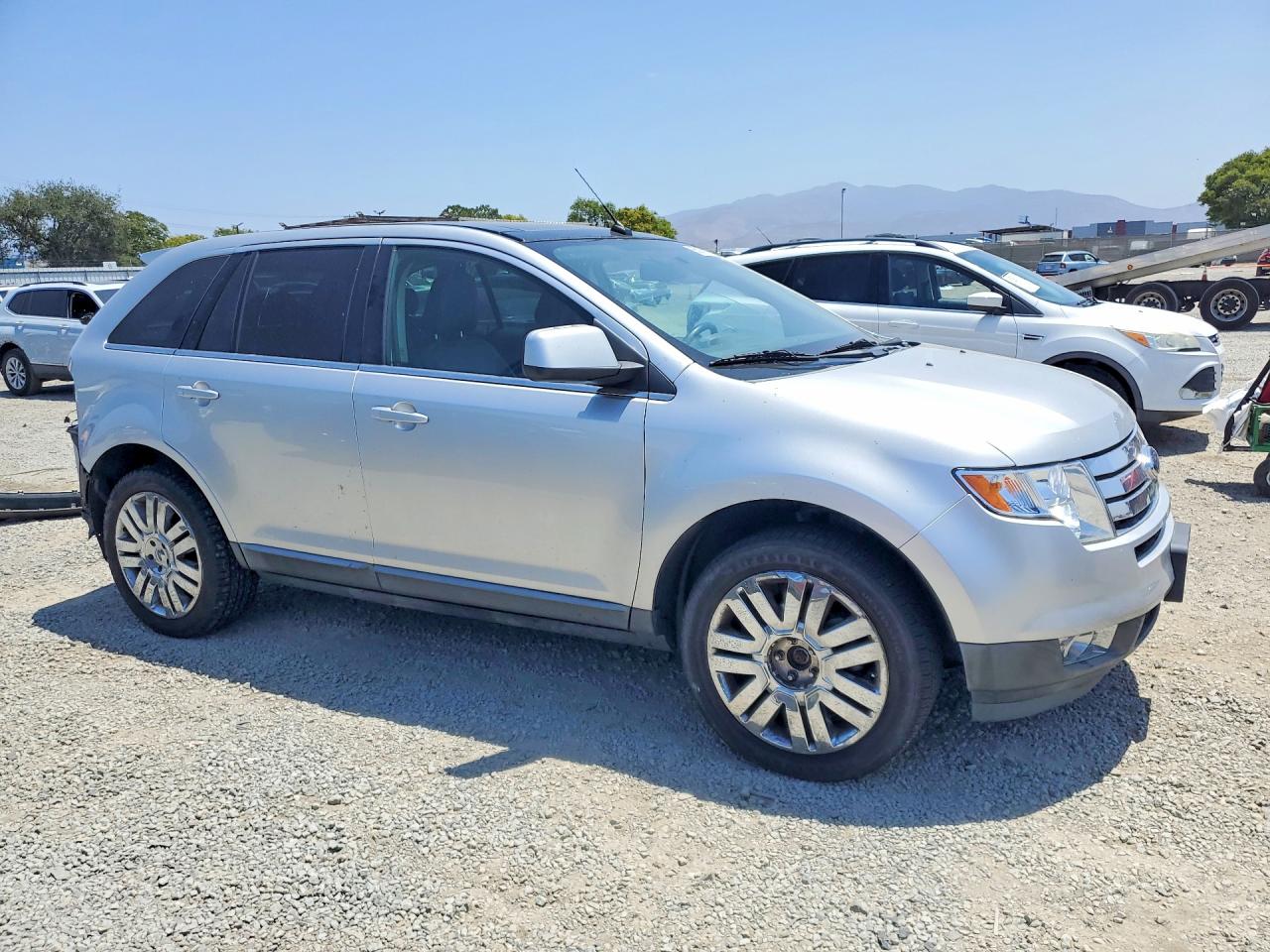 2010 FORD EDGE LIMITED photo 10
