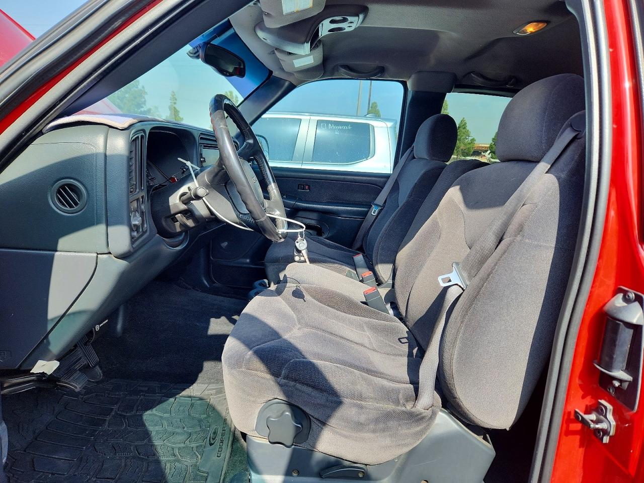 2002 GMC NEW SIERRA C1500 photo 19
