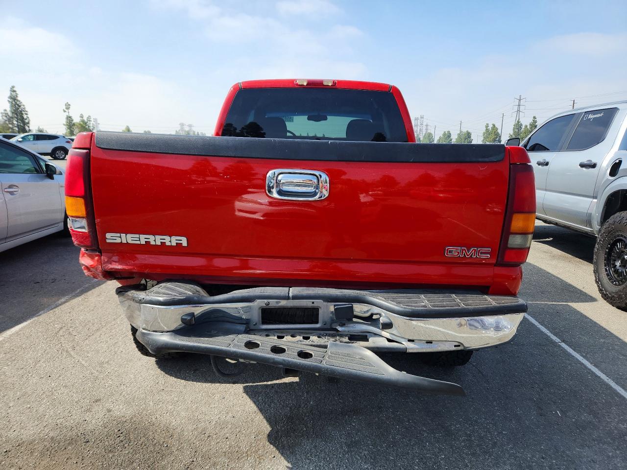 2002 GMC NEW SIERRA C1500 photo 16