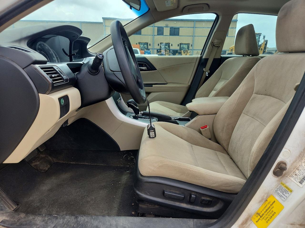 2013 HONDA ACCORD EX photo 13