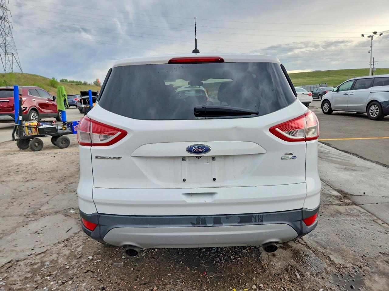 2016 FORD ESCAPE SE photo 6