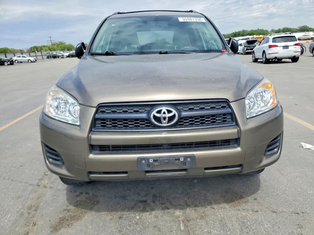 2012 TOYOTA RAV4 BASE photo 9
