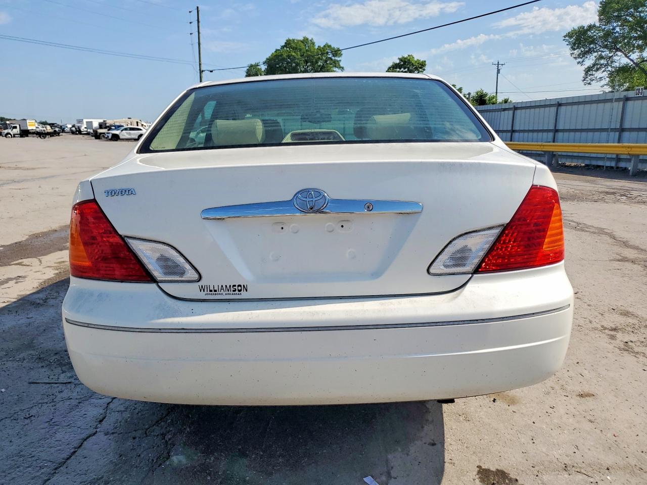 2000 TOYOTA AVALON XLS photo 6