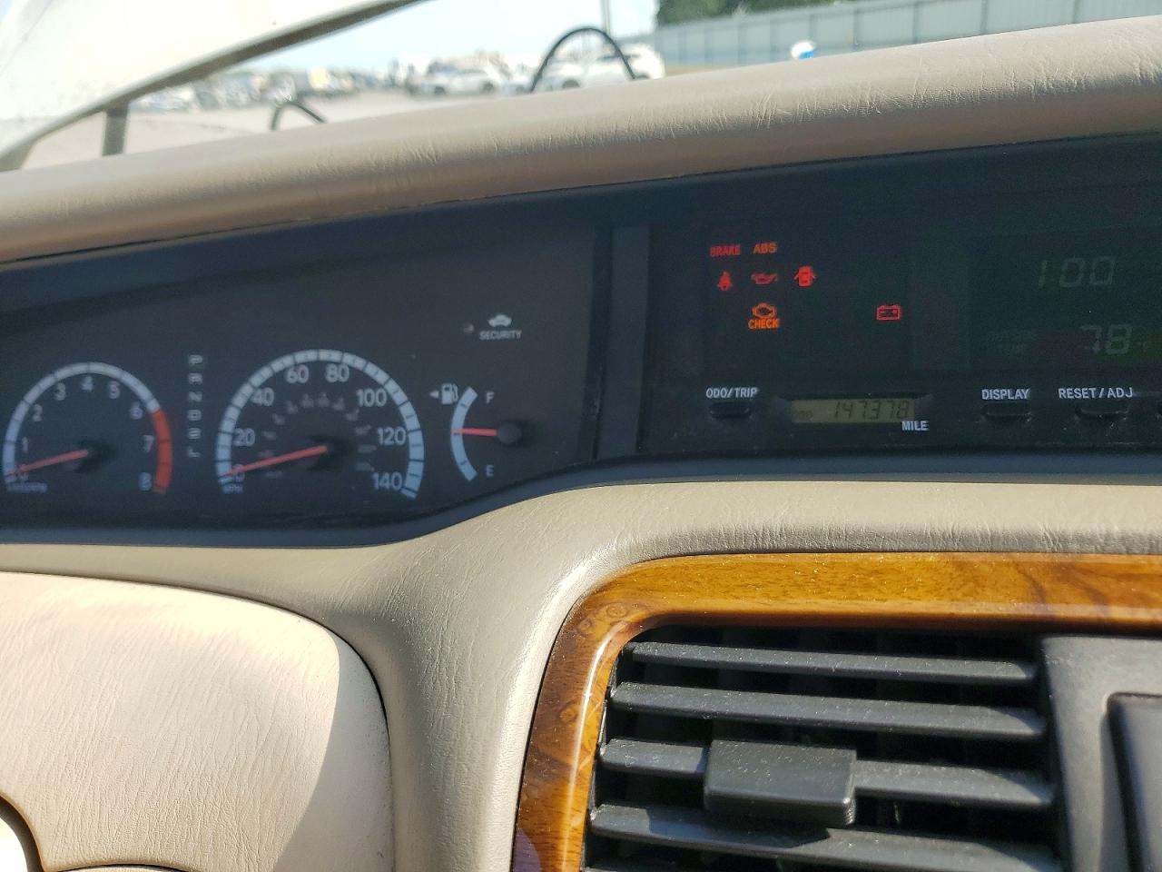 2000 TOYOTA AVALON XLS photo 9