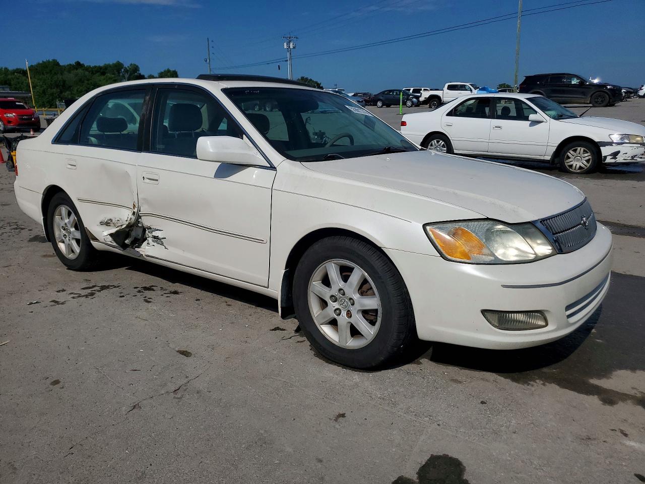 2000 TOYOTA AVALON XLS photo 4