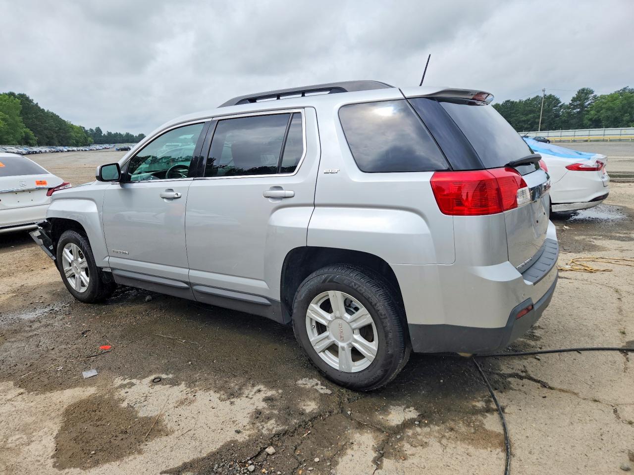 2015 GMC TERRAIN SLT photo 4