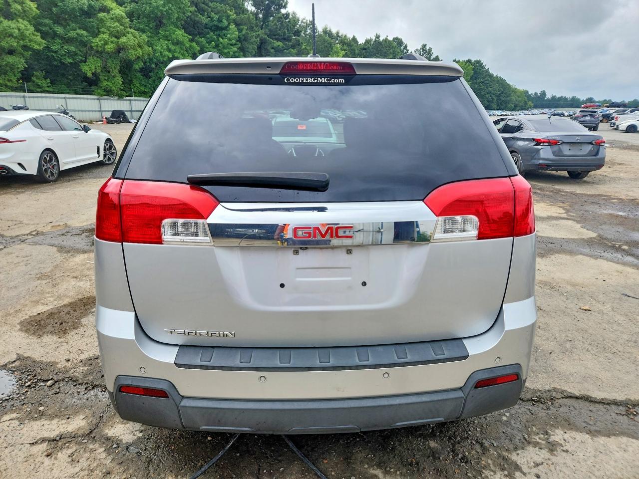 2015 GMC TERRAIN SLT photo 16