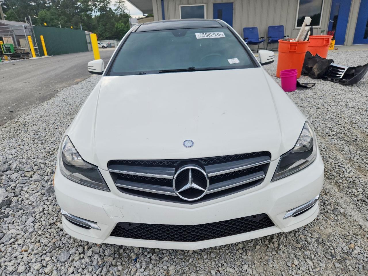 2013 MERCEDES-BENZ C 250 photo 5