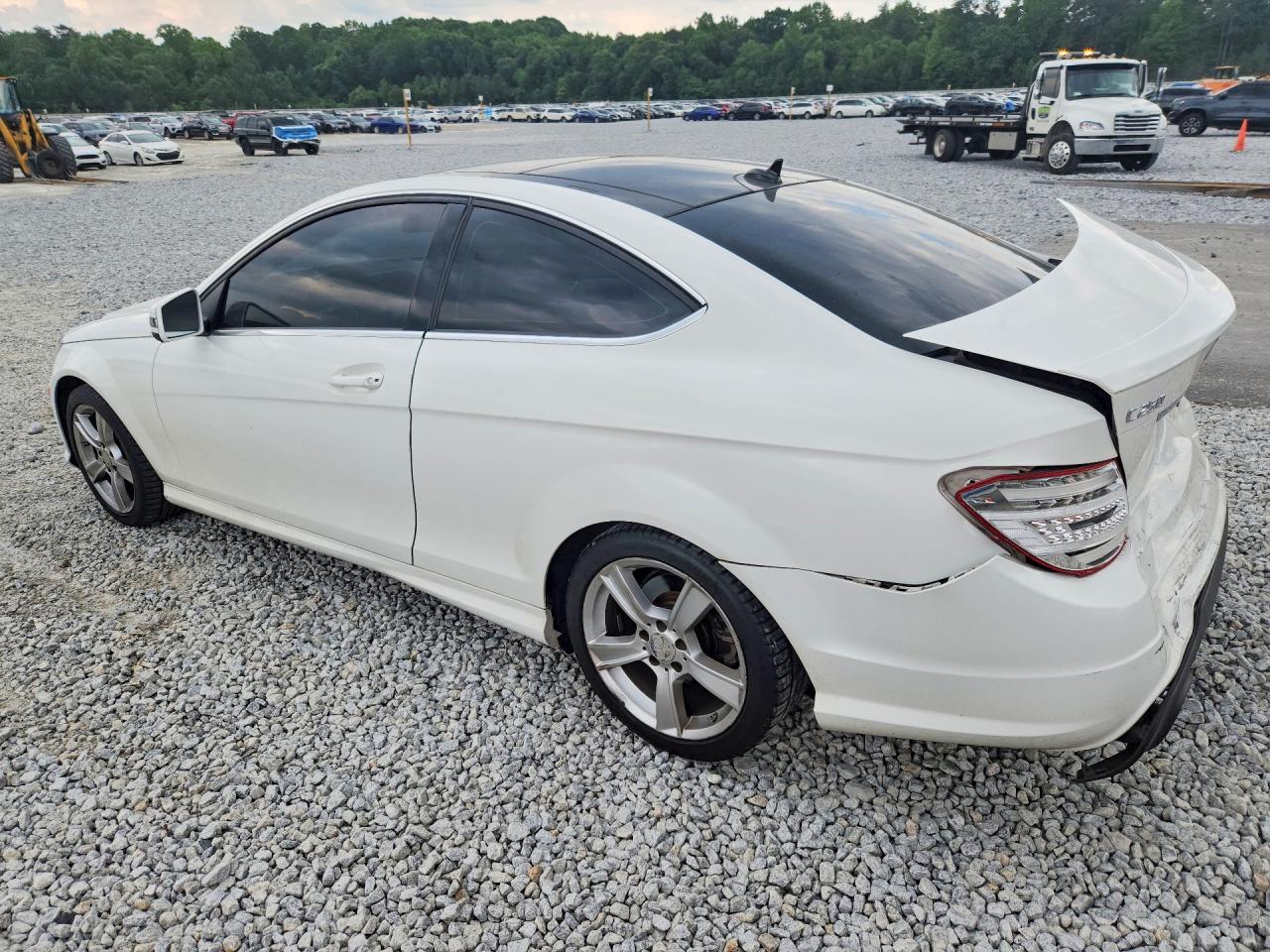 2013 MERCEDES-BENZ C 250 photo 2