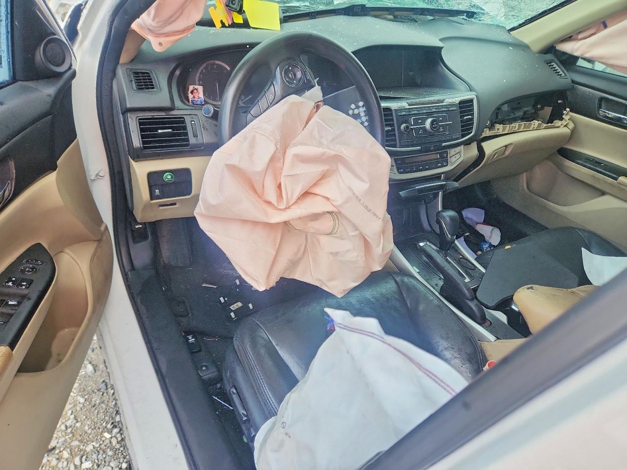 2014 HONDA ACCORD EX photo 22