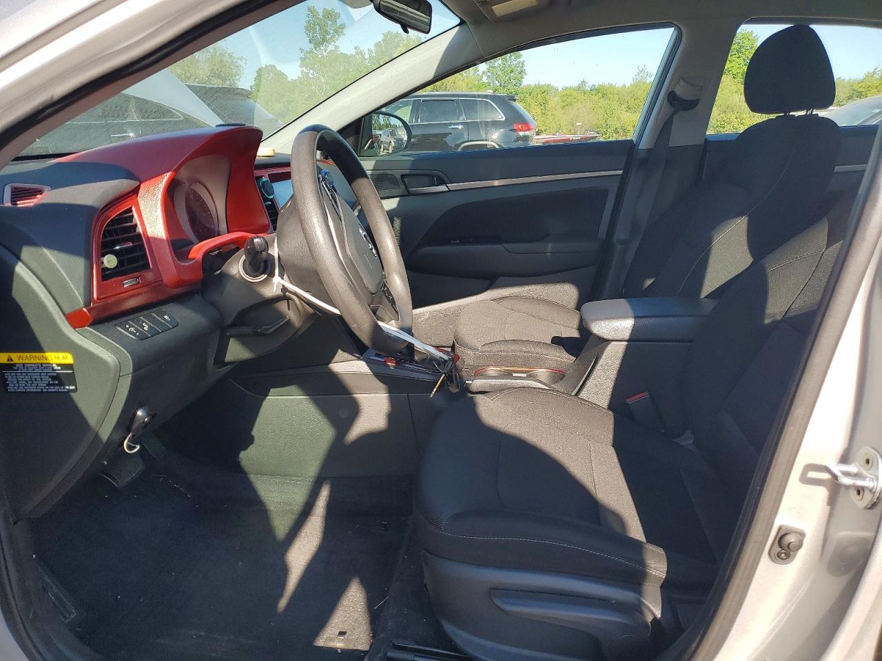 2018 HYUNDAI ELANTRA SEL photo 13