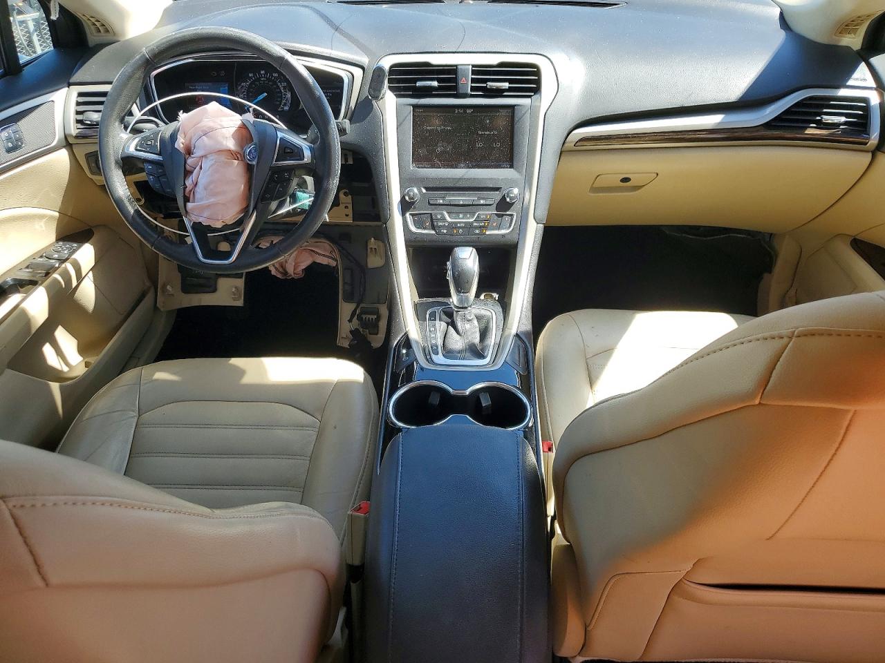2016 FORD FUSION SE photo 8