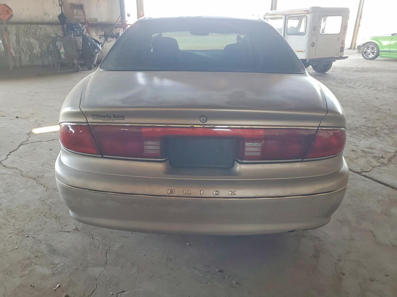 2002 BUICK CENTURY CUSTOM photo 11