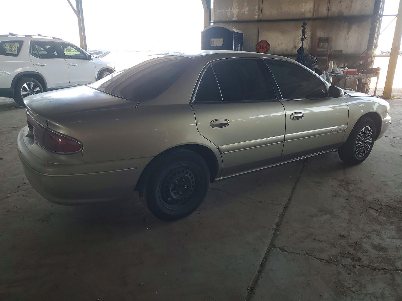 2002 BUICK CENTURY CUSTOM photo 5