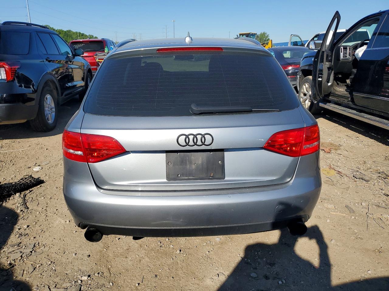 2011 AUDI A4 PREMIUM photo 11