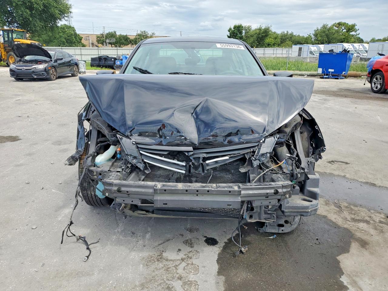 2015 HONDA ACCORD LX photo 13