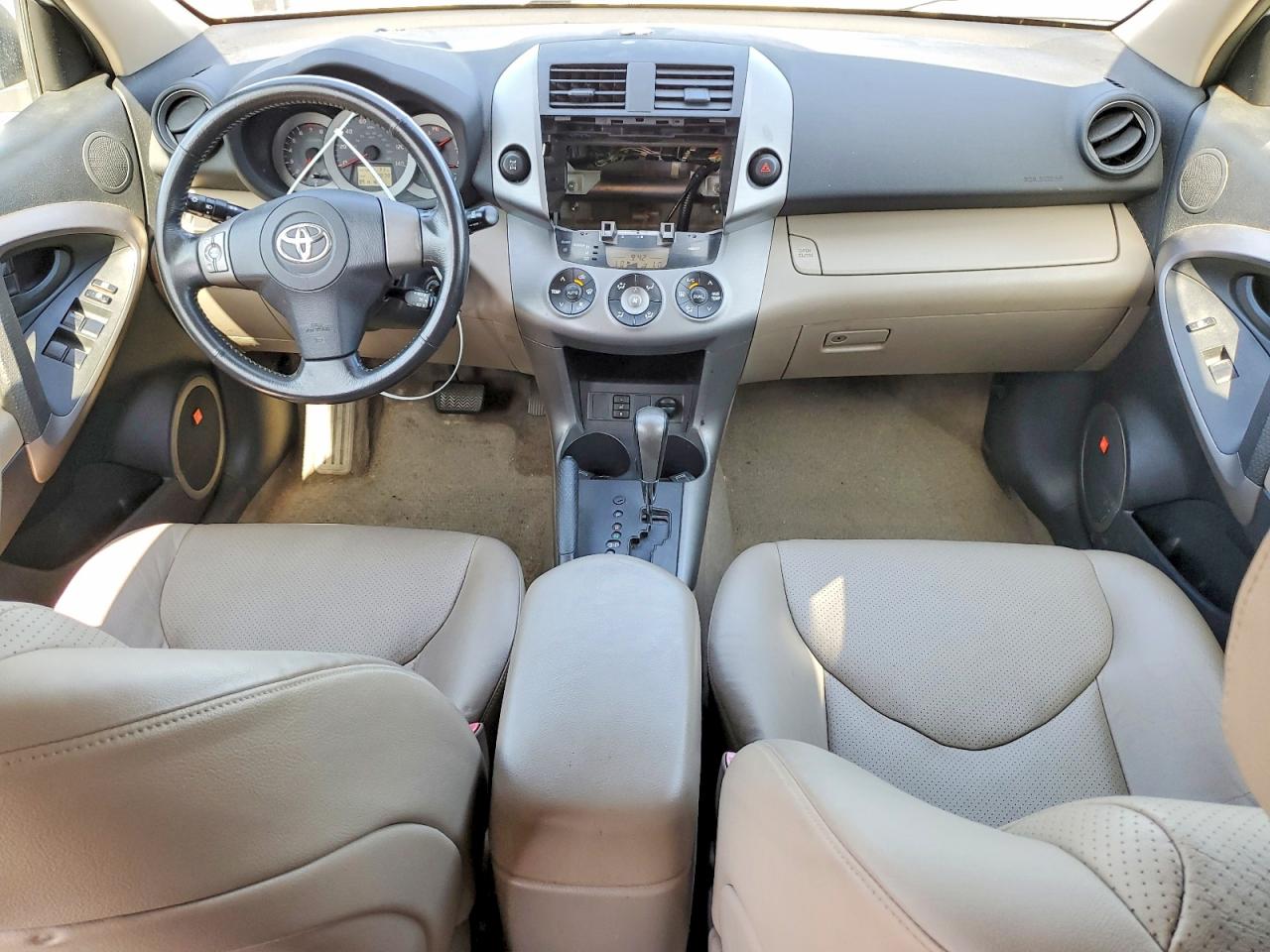 2006 TOYOTA RAV4 LIMITED photo 8