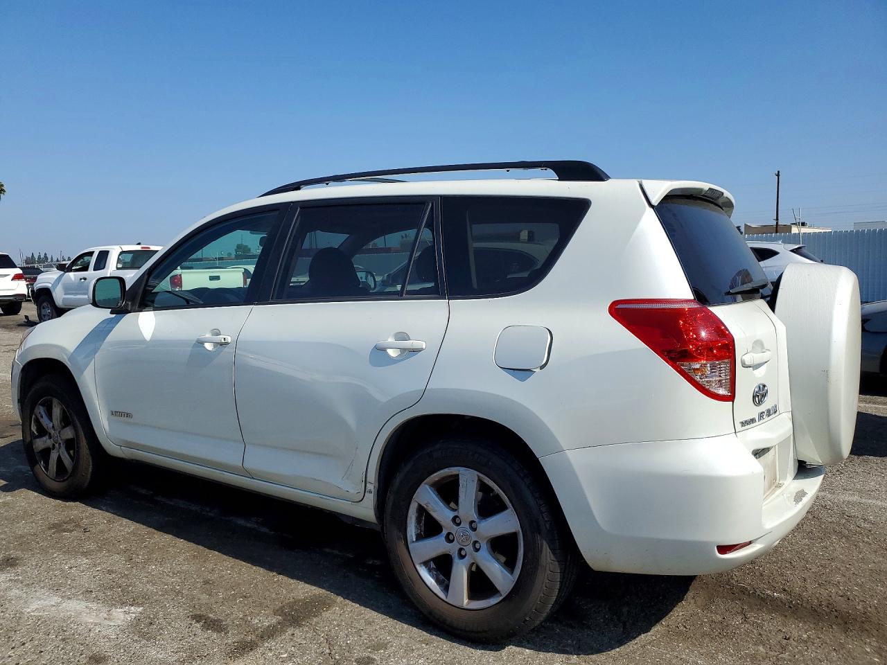 2006 TOYOTA RAV4 LIMITED photo 2