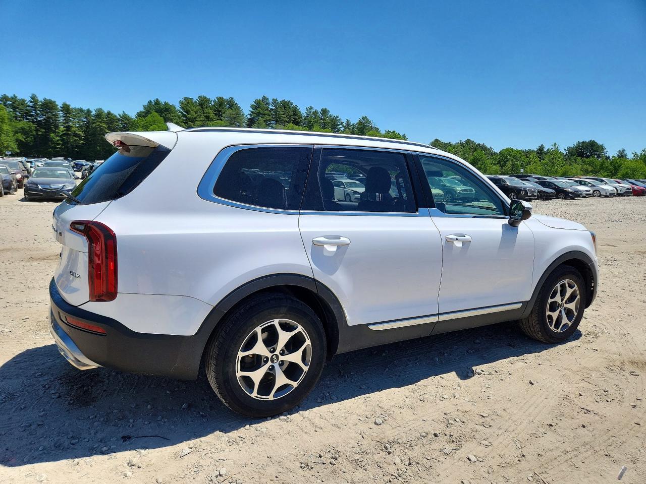 2021 KIA TELLURIDE EX photo 7