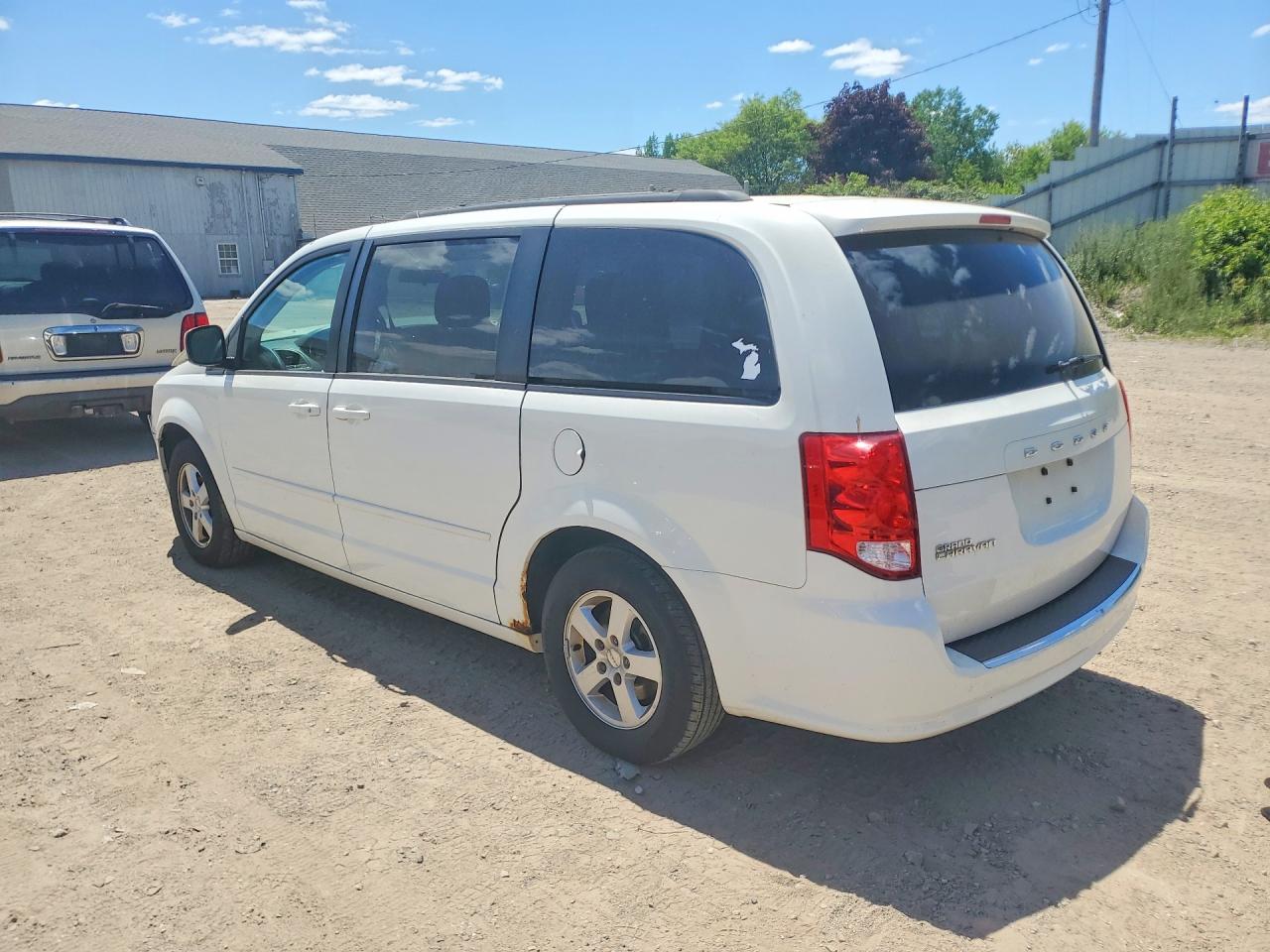 2012 DODGE GRAND CARAVAN SXT photo 4