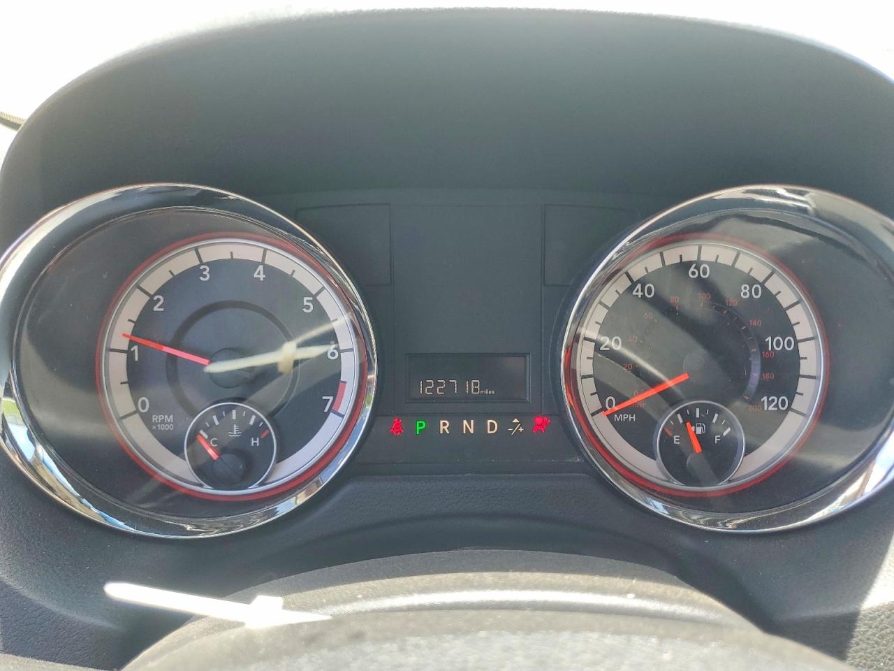 2012 DODGE GRAND CARAVAN SXT photo 25