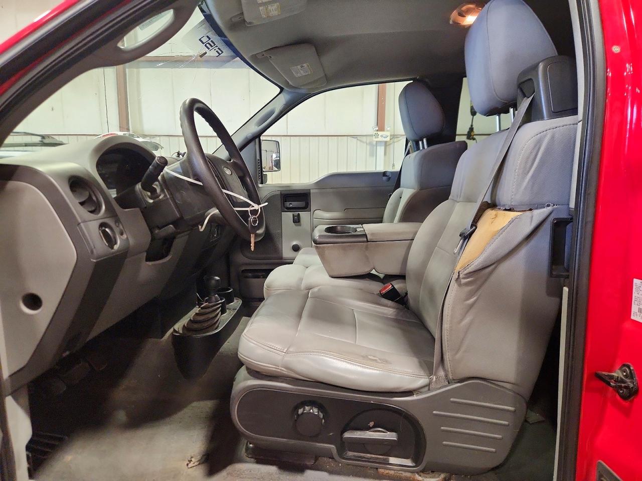2004 FORD F150 photo 19