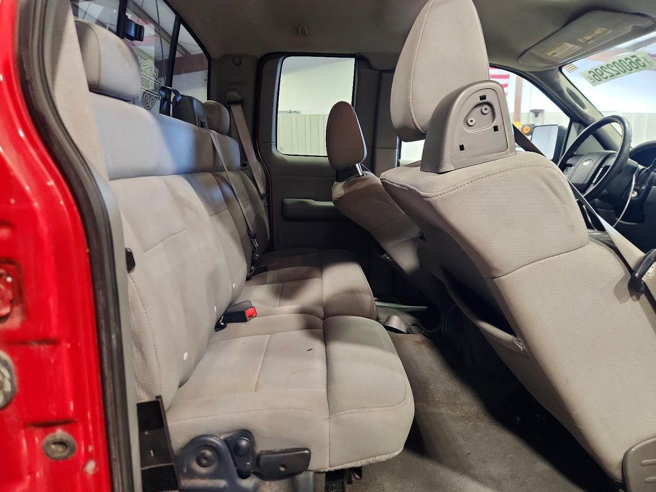 2004 FORD F150 photo 28