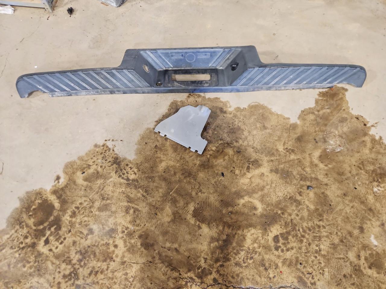 2004 FORD F150 photo 34