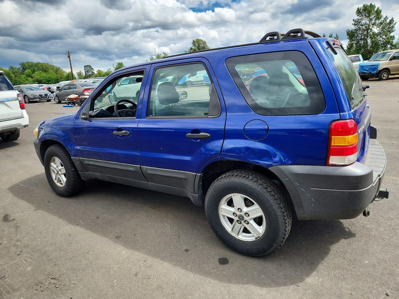2006 FORD ESCAPE XLS photo 3