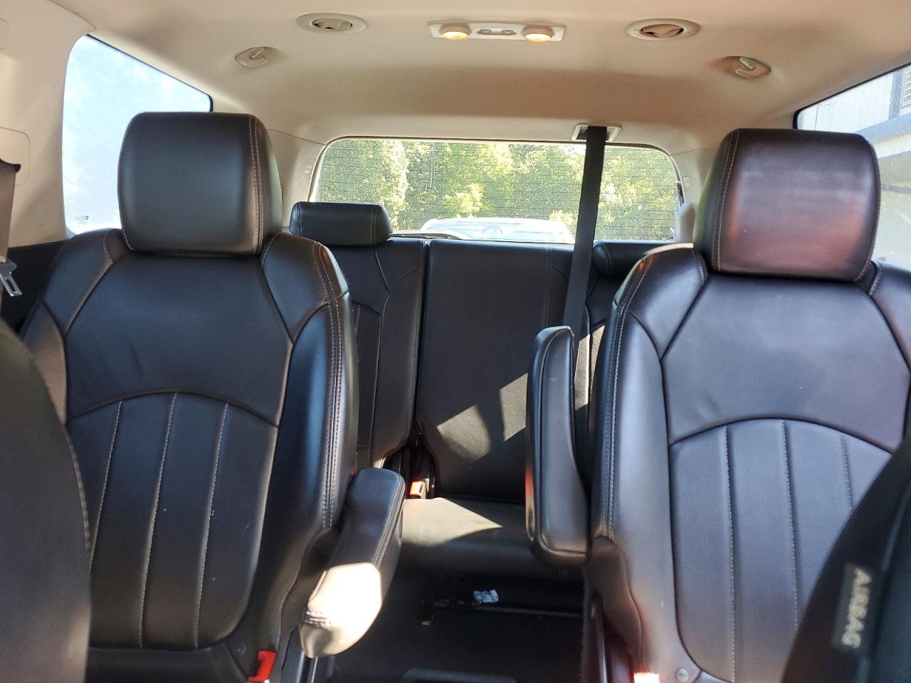 2014 GMC ACADIA DENALI photo 28