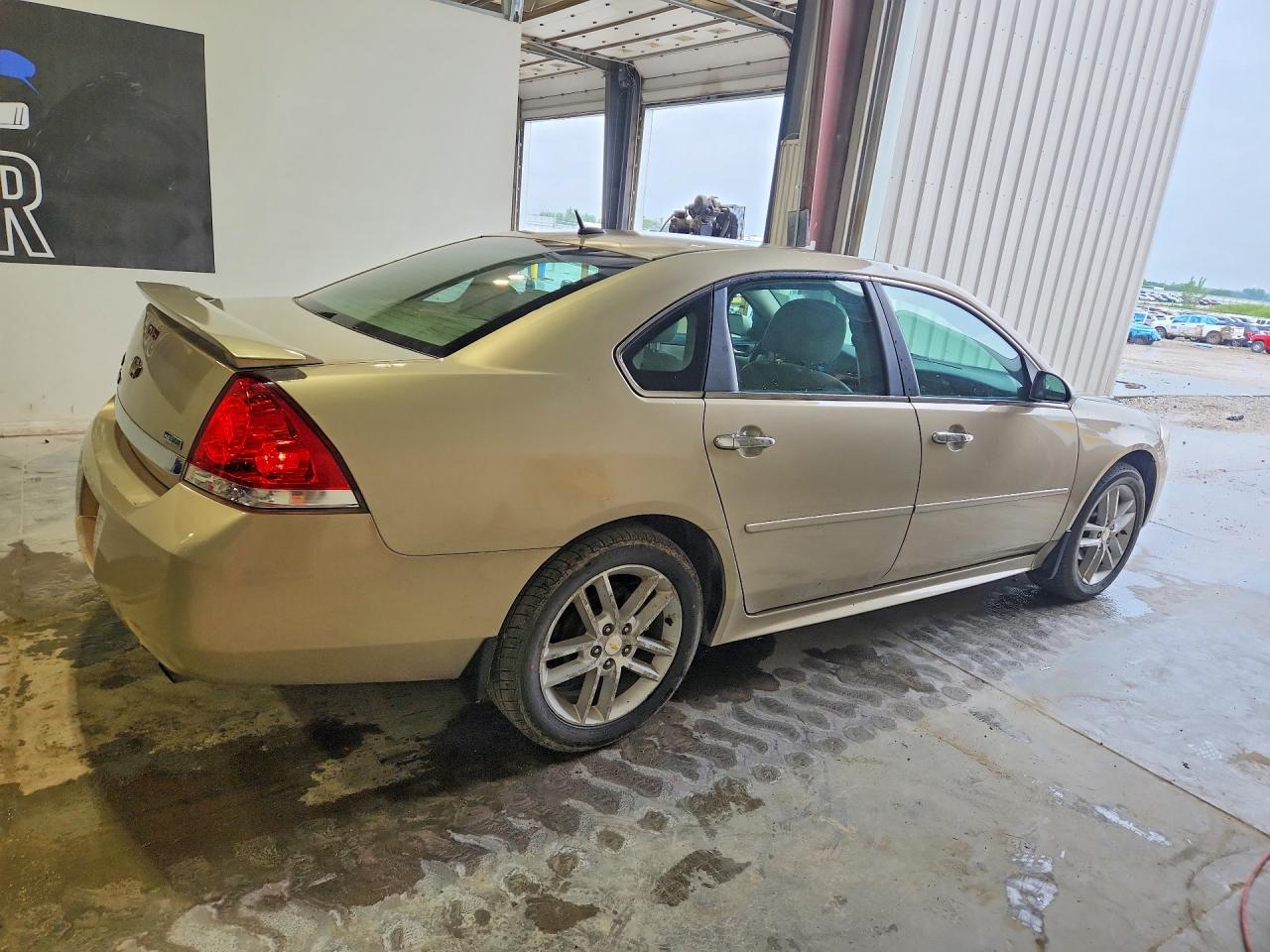 2011 CHEVROLET IMPALA LTZ photo 5