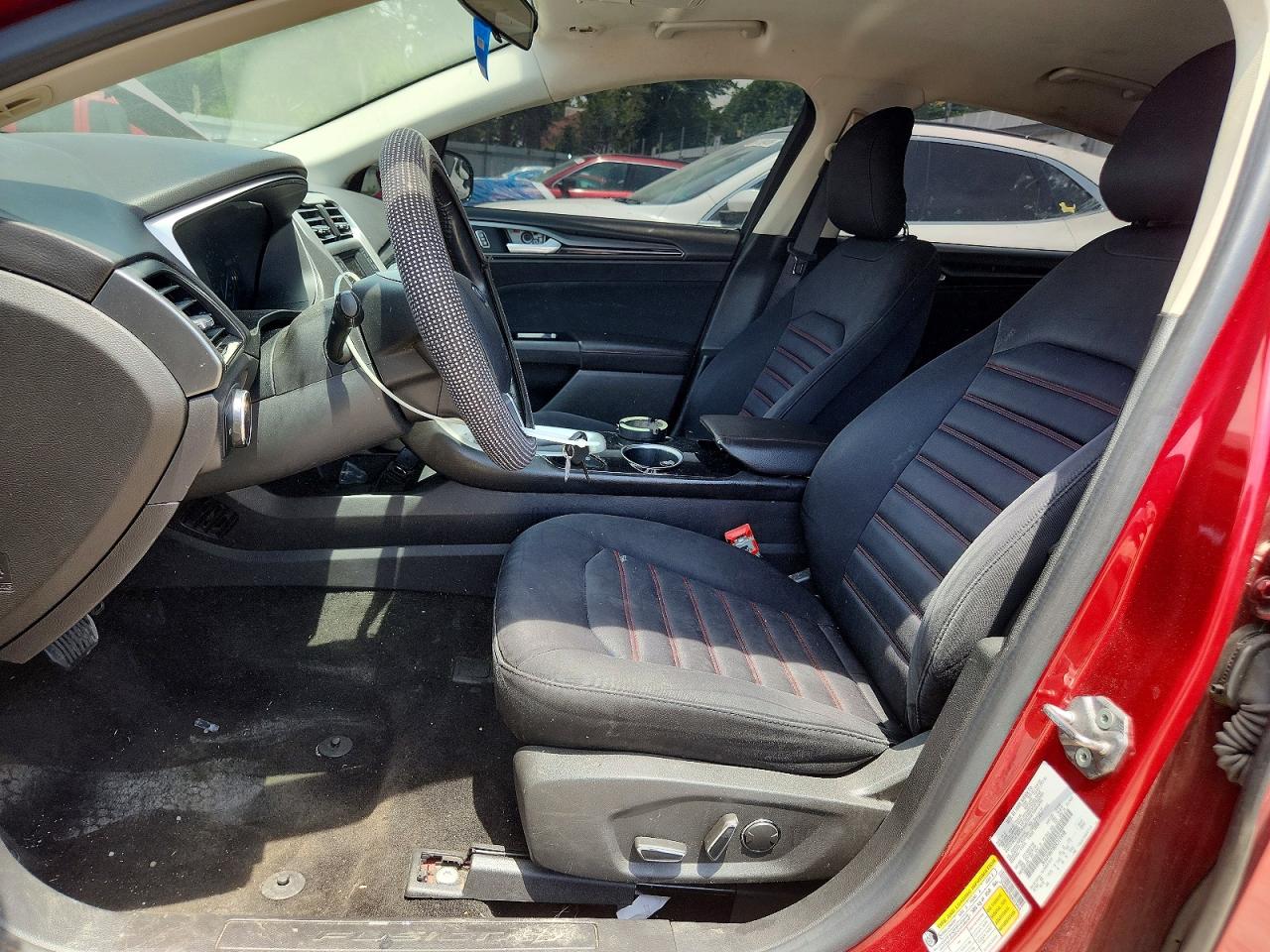 2013 FORD FUSION SE photo 13