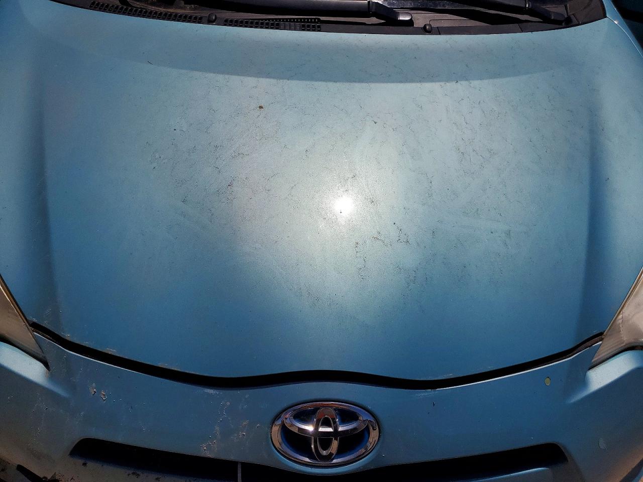2012 TOYOTA PRIUS C ONE photo 21