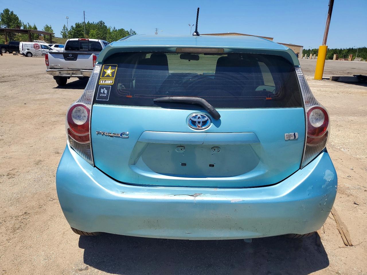 2012 TOYOTA PRIUS C ONE photo 11